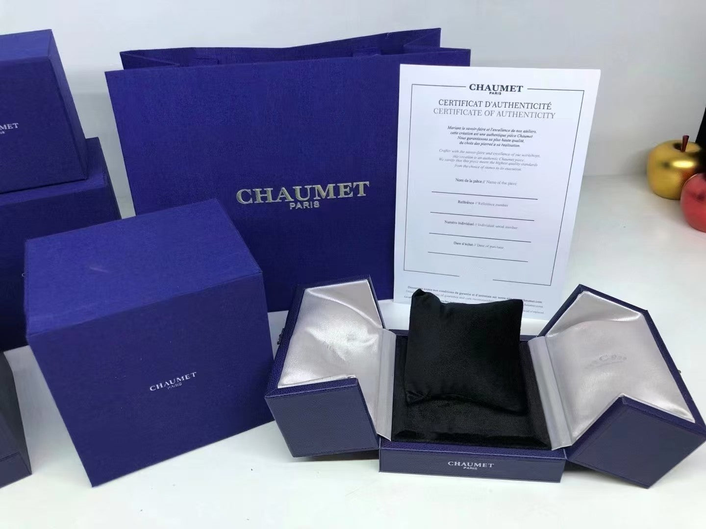 [NOBLE AURA]CH BOX GIFT BAG