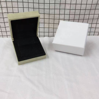 [NOBLE AURA]VA CLOVER BOX GIFT BAG