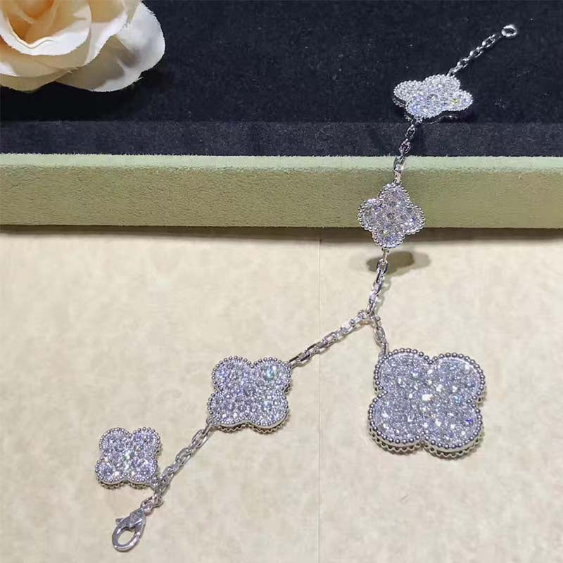 [NOBLE AURA]CLOVER 6 MOTIFS SILVER DIAMOND BRACELET