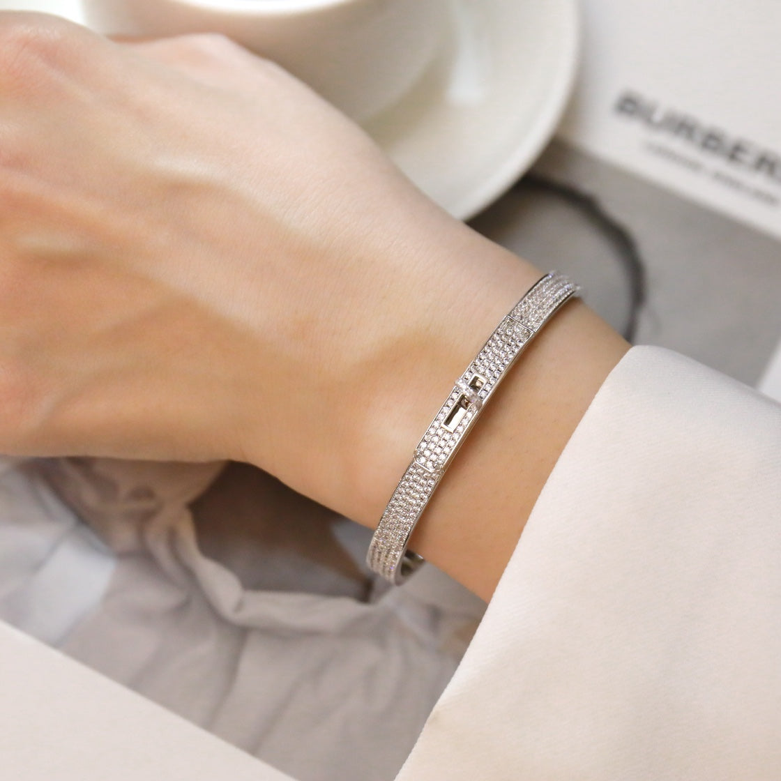 [NOBLE AURA]KELLY BRACELET DIAMOND PAVED