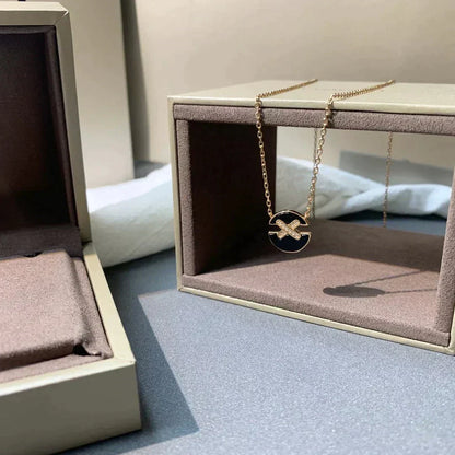 [NOBLE AURA]JEUX DE ROSE GOLD DIAMOND NECKLACE