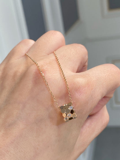[NOBLE AURA]BEE LOVE DIAMOND NECKLACE