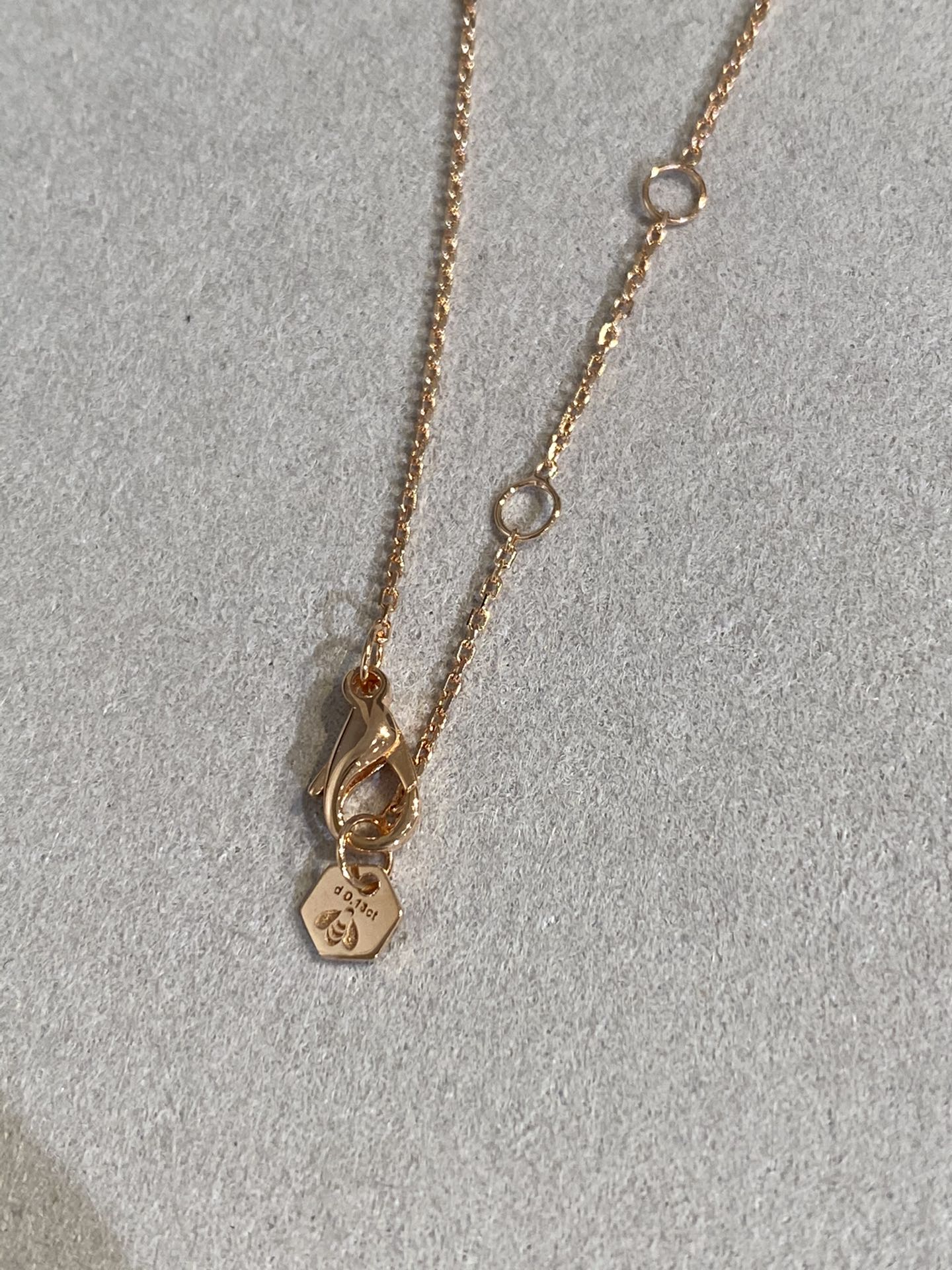 [NOBLE AURA]BEE LOVE DIAMOND NECKLACE