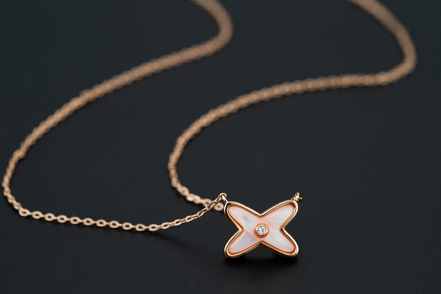 [NOBLE AURA]JEUX DE NECKLACE 1 DIAMOND