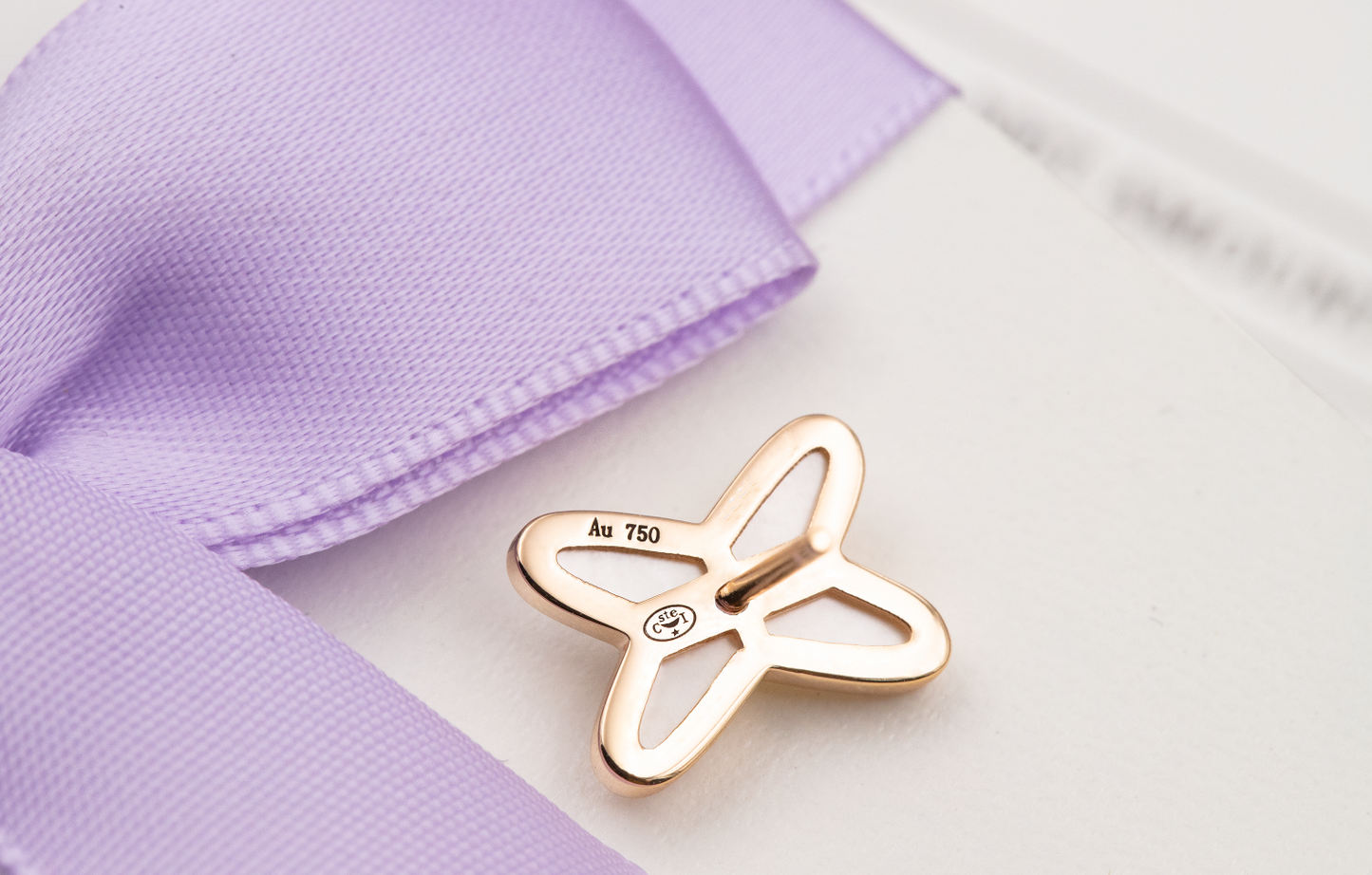 [NOBLE AURA]JEUX DE WHITE MOP ROSE GOLD DIAMOND EARRINGS