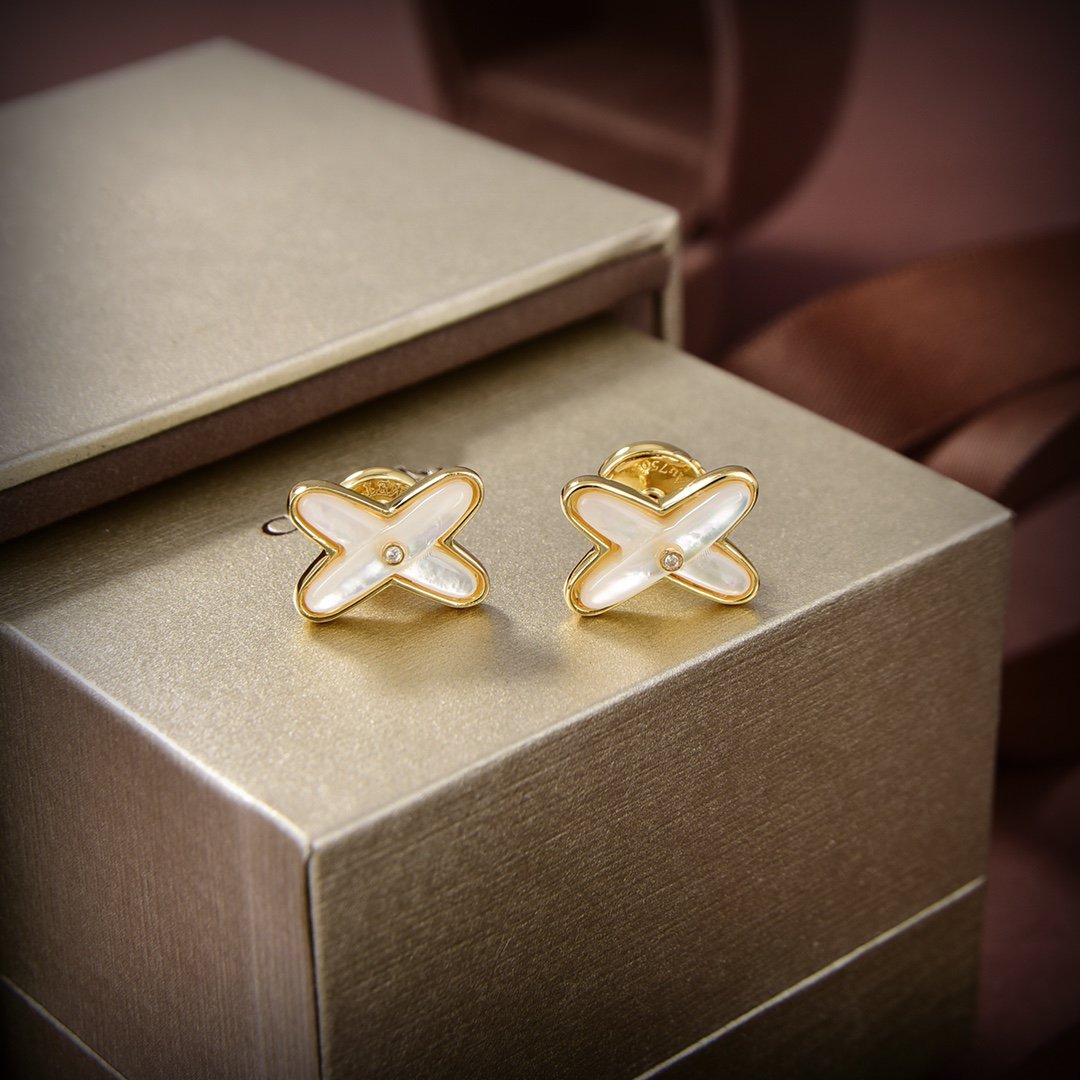 [NOBLE AURA]JEUX DE WHITE MOP GOLD DIAMOND EARRINGS