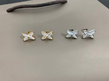 [NOBLE AURA]JEUX DE WHITE MOP SILVER DIAMOND EARRINGS