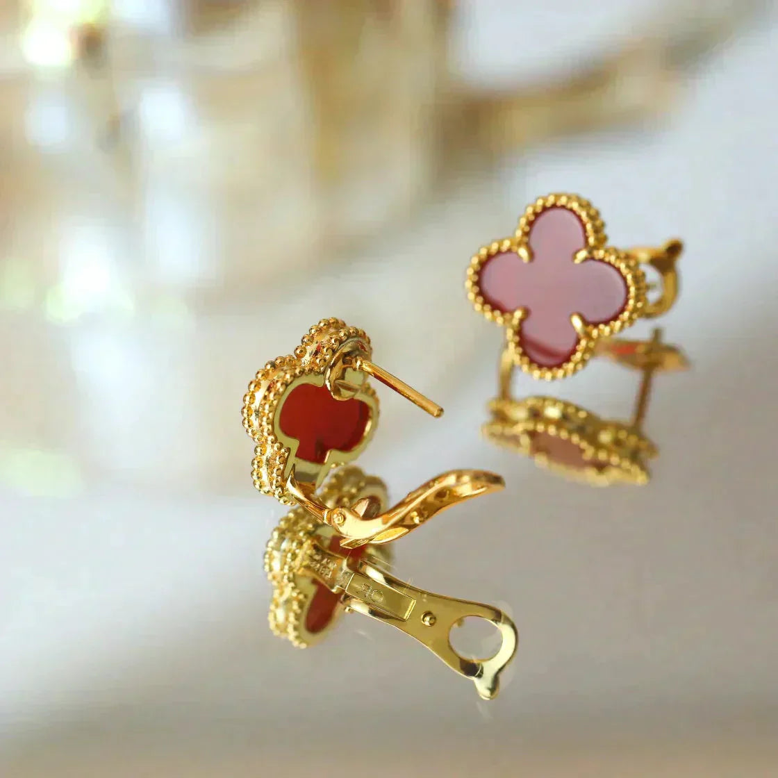 [NOBLE AURA]CLOVER MEDIUM 1 MOTIFS CARNELIAN  EARRINGS