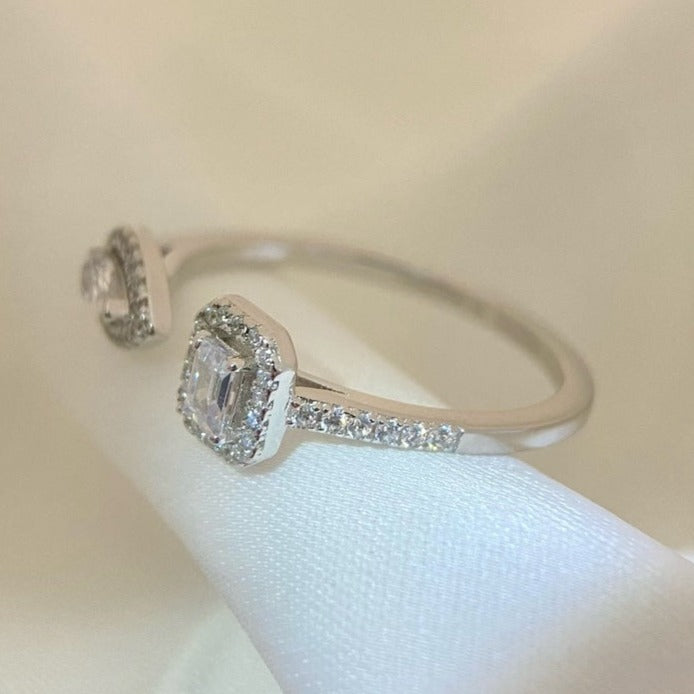 [NOBLE AURA]MY TWIN TOI & MOI SILVER DIAMOND RING