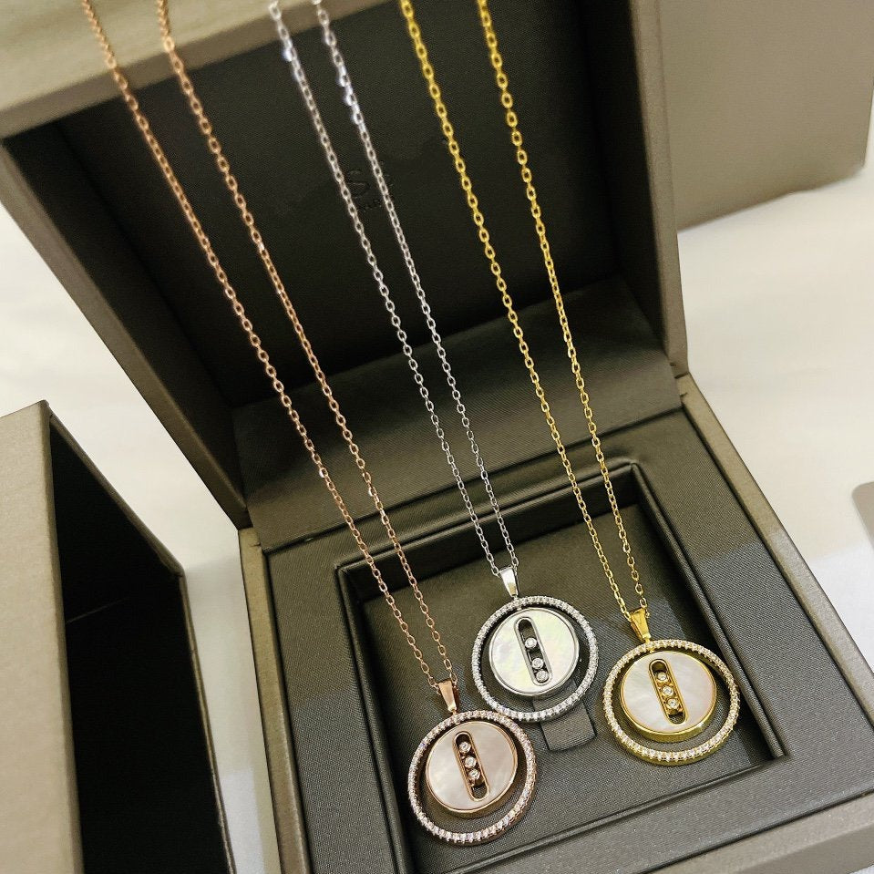 [NOBLE AURA]LUCKY MOVE MM NACRE BLANCHE DIAMOND NECKLACE