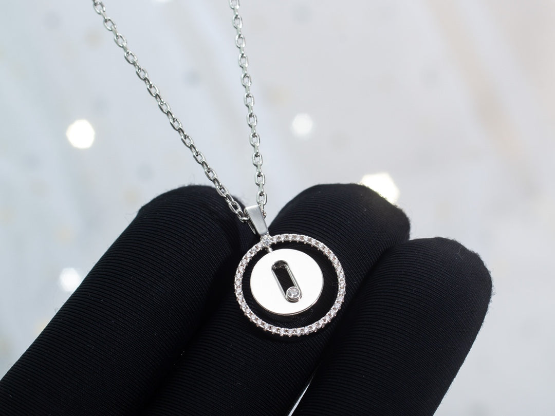 [NOBLE AURA]LUCKY MOVE PM NECKLACE SILVER DIAMOND