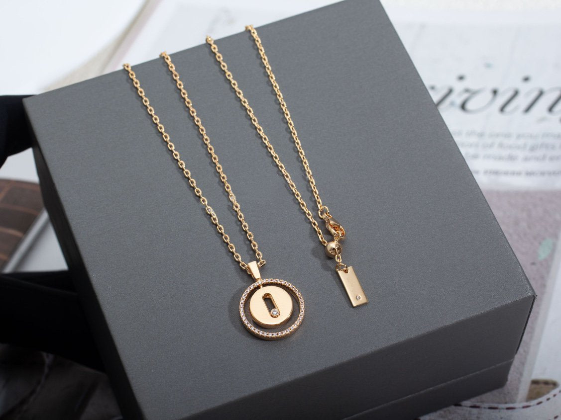 [NOBLE AURA]LUCKY MOVE PM NECKLACE PINK GOLD DIAMOND