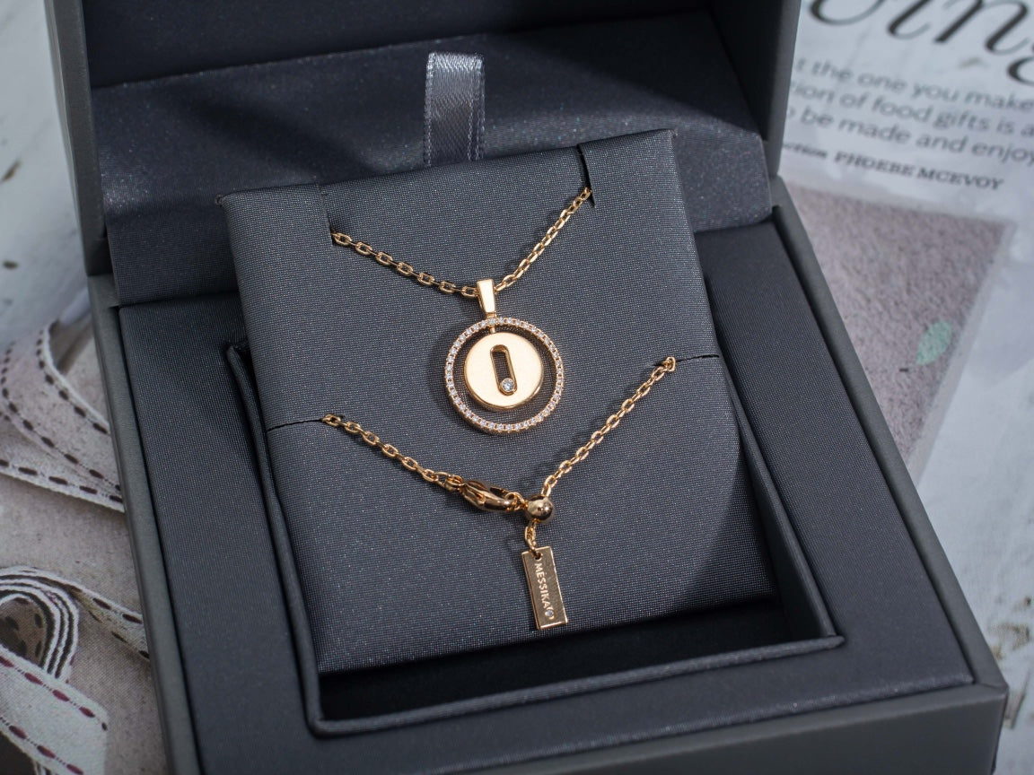 [NOBLE AURA]LUCKY MOVE PM NECKLACE PINK GOLD DIAMOND