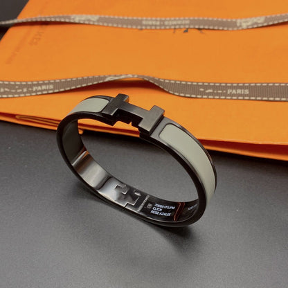 [NOBLE AURA]CLIC HM SO BLACK GREY BRACELET