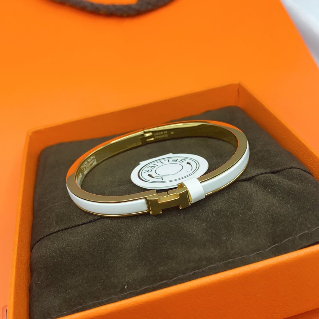 [NOBLE AURA]CLASSIC HM CLIC WHITE 8MM ENAMEL BRACELET