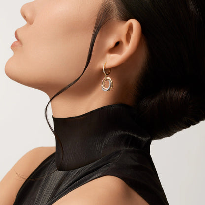 [NOBLE AURA] TRINITY HALF DIAMOND  EARRINGS