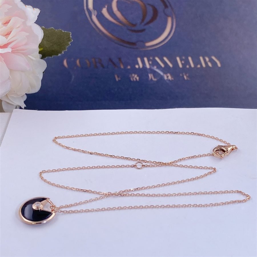 [NOBLE AURA]AMULETTE ROSE GOLD ONYX NECKLACE