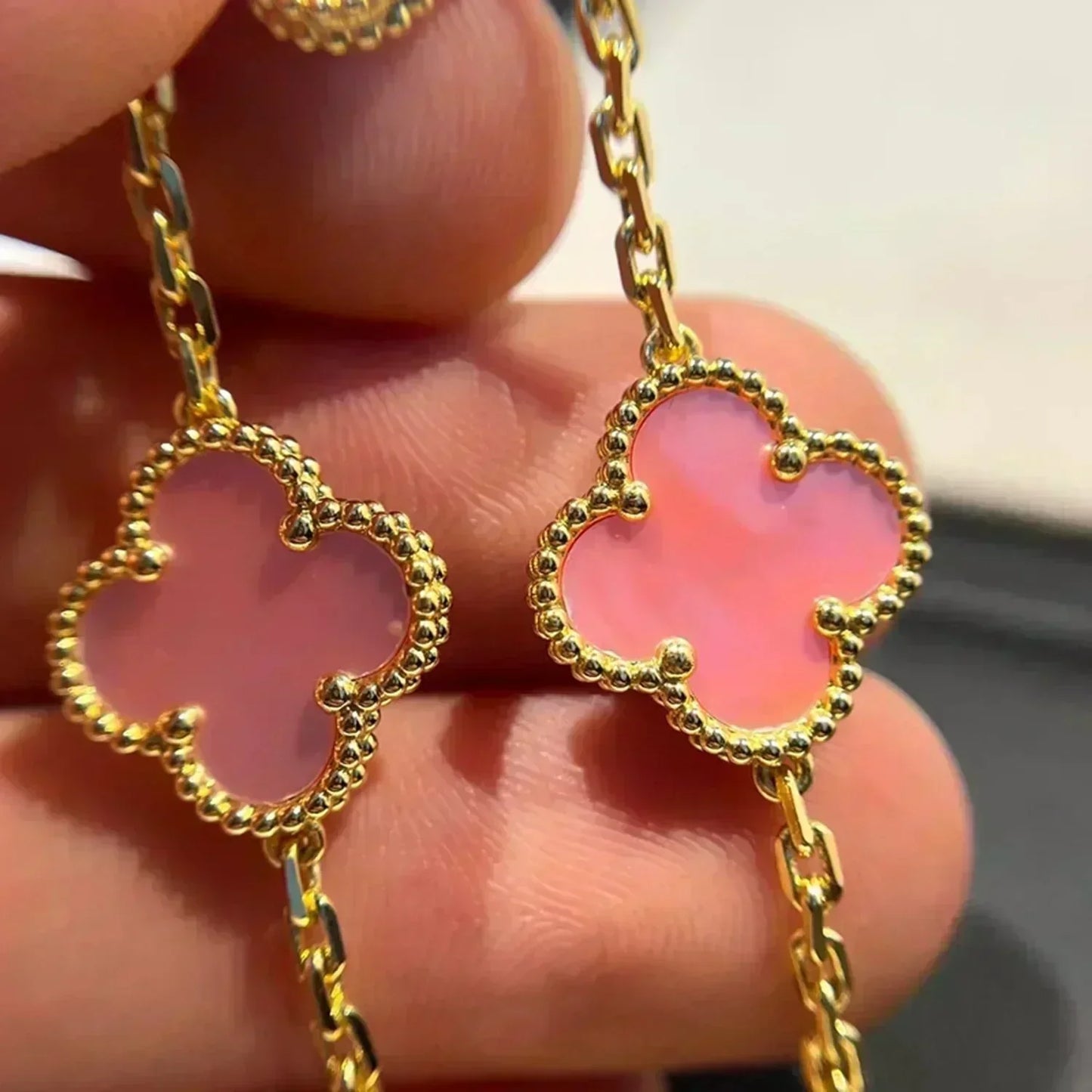 [NOBLE AURA]CLOVER 5 PINK MOP BRACELET