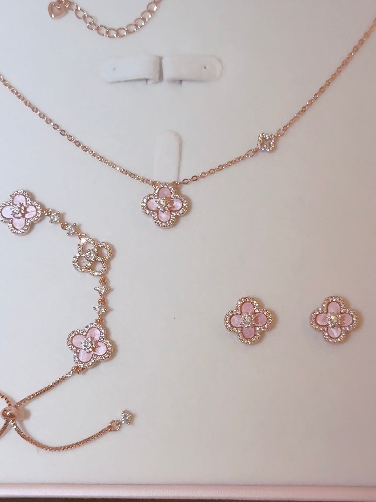 Sakura Cleef  Necklace
