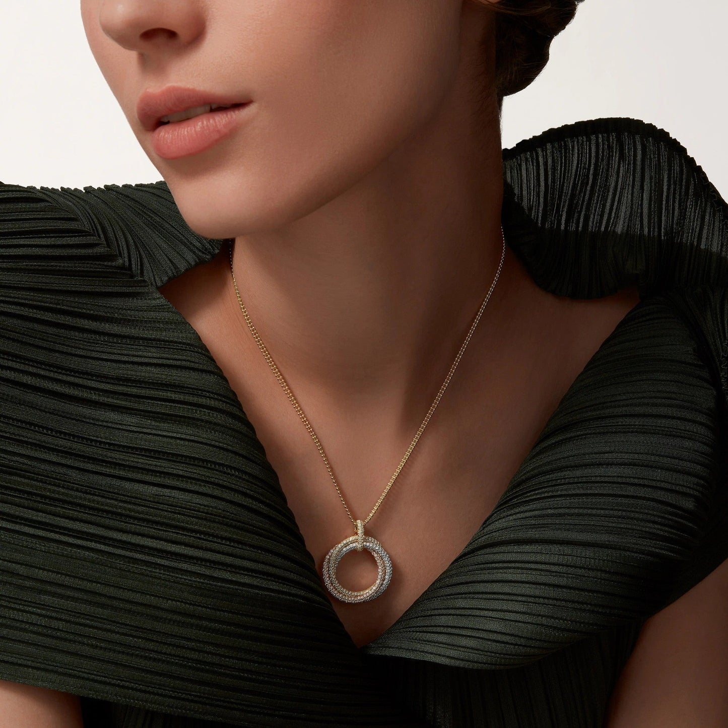 [NOBLE AURA] TRINITY LARGE FULL DIAMOND  NECKLACE