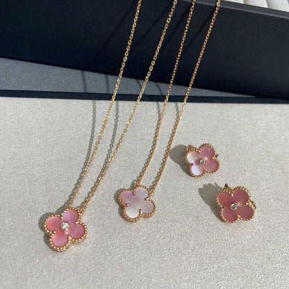 [NOBLE AURA]CLOVER 15MM DIAMOND PINK MOP NECKLACE