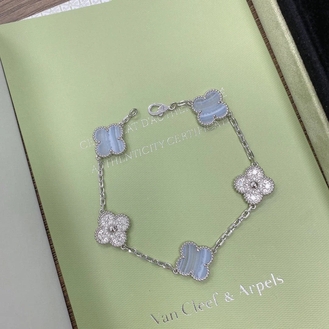 [NOBLE AURA] CLOVER 5 MOTIF PURPLE CHALCEDONY BRACELET COLLECTION