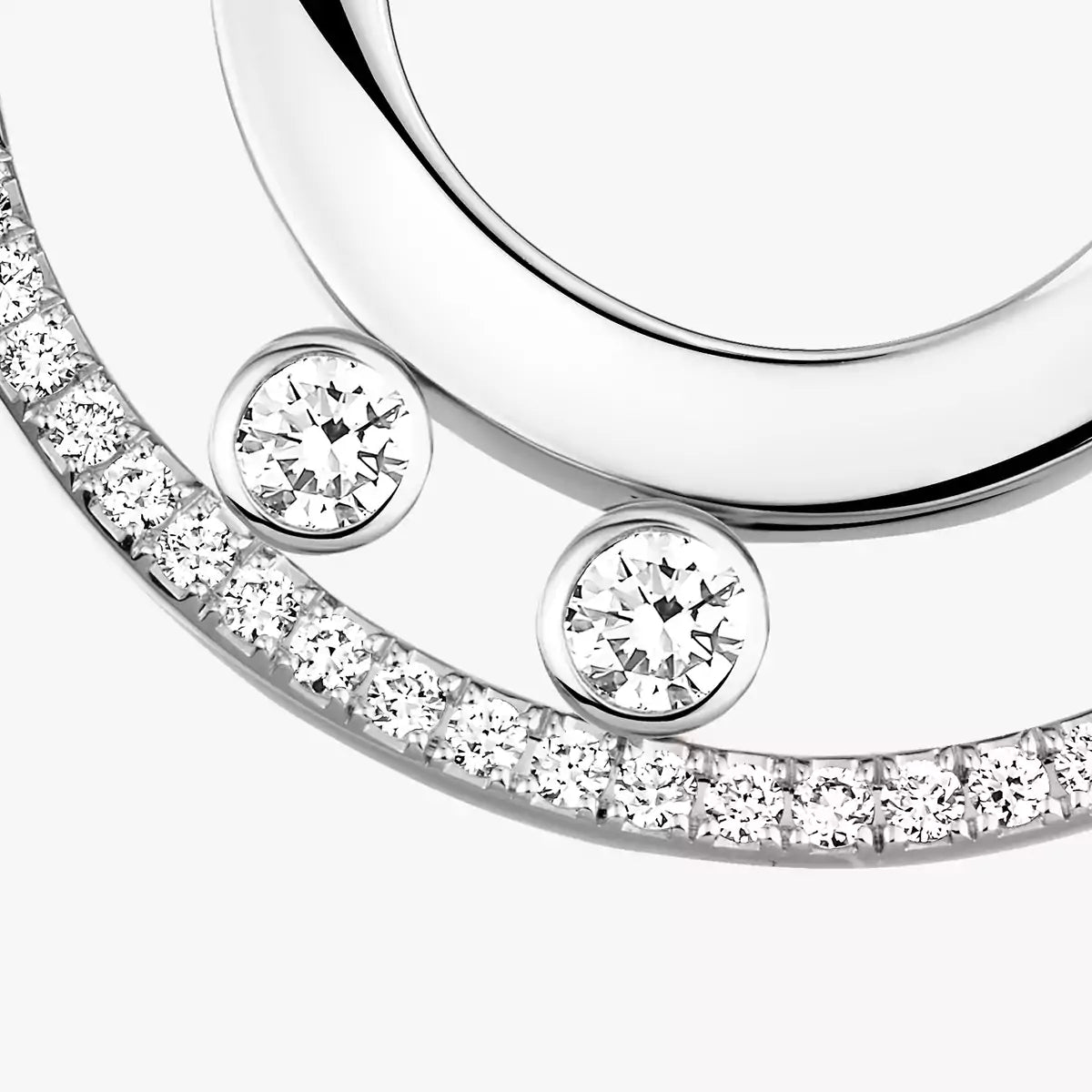 [NOBLE AURA]Move Romane Small Diamond Hoop Earrings
