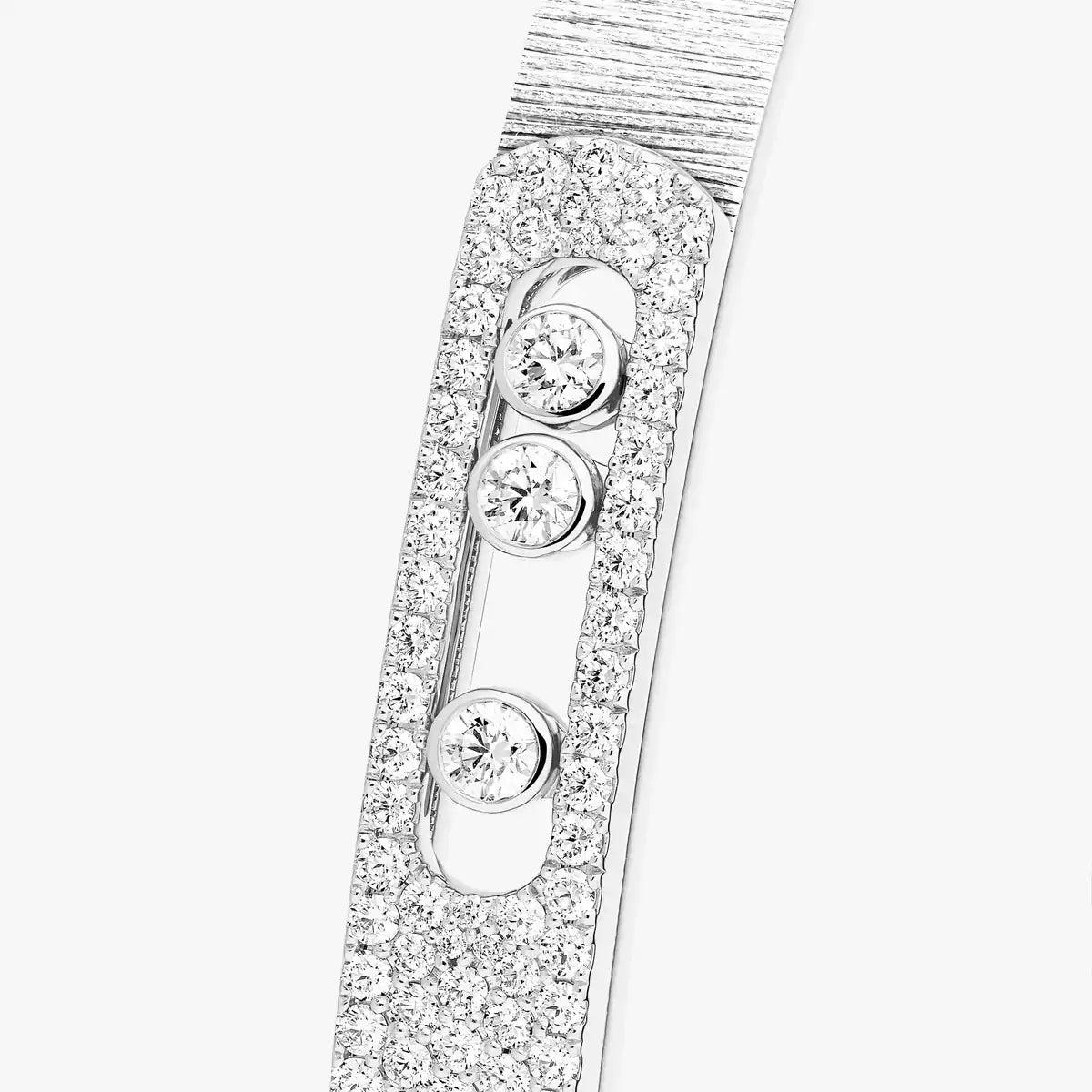 [NOBLE AURA]Move Noa Ciselé half pavé bangle