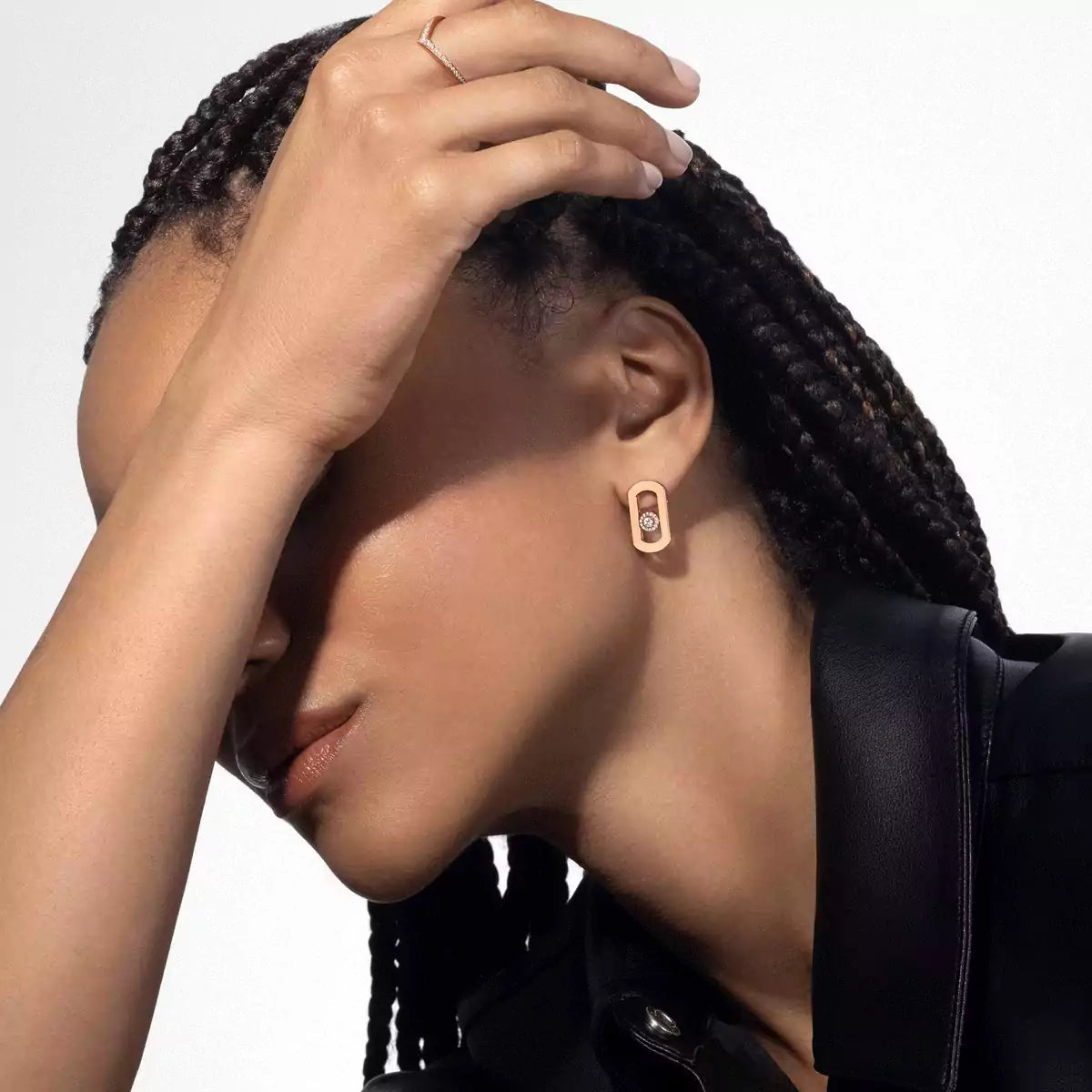 [NOBLE AURA]So Move Diamond Earrings in Yellow Gold