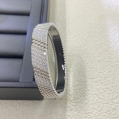 [NOBLE AURA]  FIVE-ROW DIAMOND BRACELET