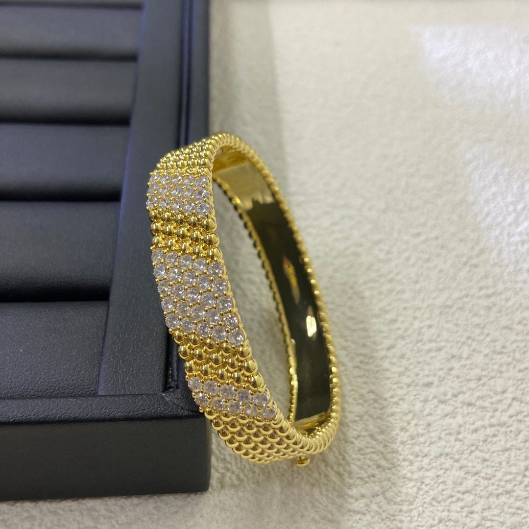 [NOBLE AURA]  FIVE-ROW DIAMOND BRACELET