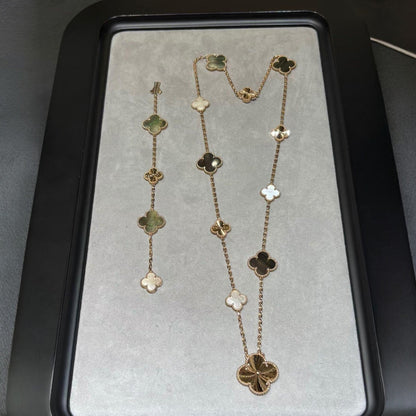 [NOBLE AURA]DETACHABLE CLOVER 15(11+4) FLOWER ROSE GOLD NECKLACE SET