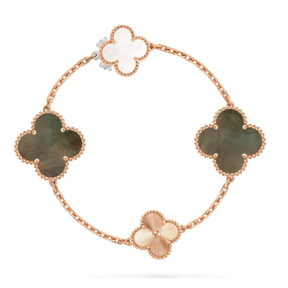 [NOBLE AURA]DETACHABLE CLOVER 15(11+4) FLOWER ROSE GOLD NECKLACE SET