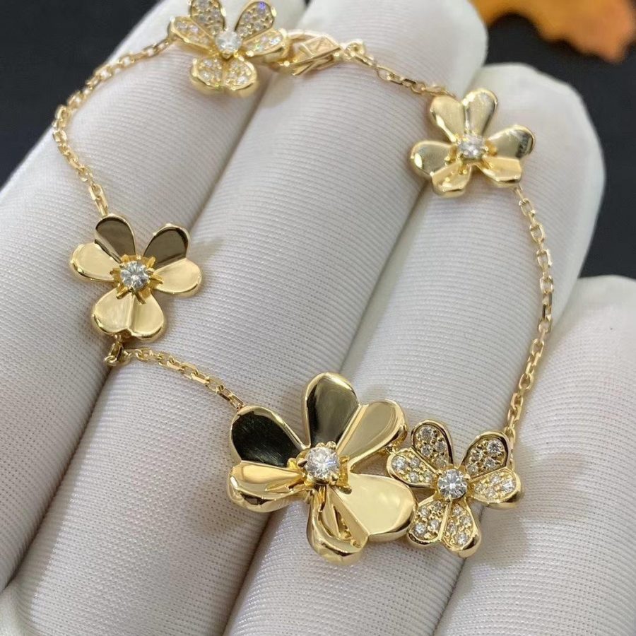 [NOBLE AURA]FRIVOLE GOLD 5 FLOWERS BRACELET