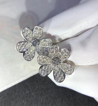 [NOBLE AURA]FRIVOLE SILVER FLOWER DIAMOND EARRINGS