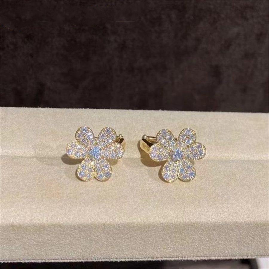 [NOBLE AURA]FRIVOLE GOLD FLOWER DIAMOND EARRINGS