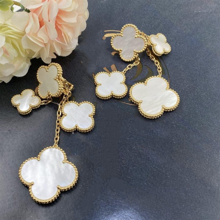 [NOBLE AURA]CLOVER EARRINGS WHITE MOP 4 MOTIFS GOLD