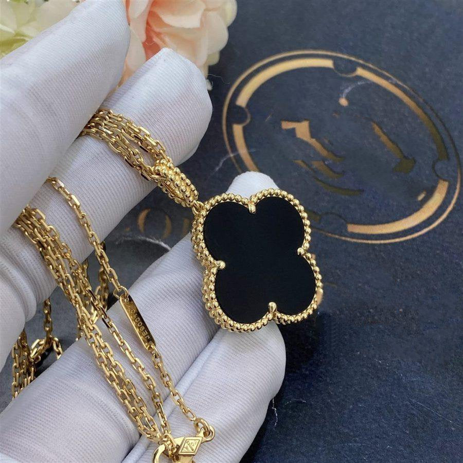 [NOBLE AURA]CLOVER 25MM GOLD ONYX BIG CLOVER NECKLACE