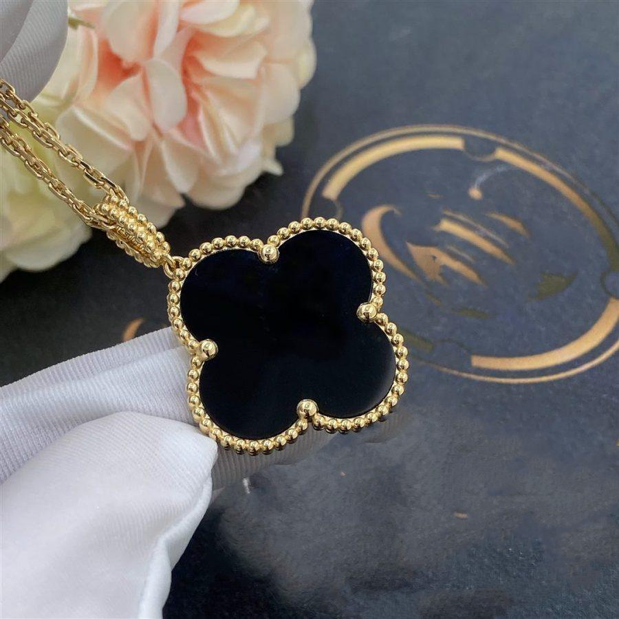 [NOBLE AURA]CLOVER 25MM GOLD ONYX BIG CLOVER NECKLACE
