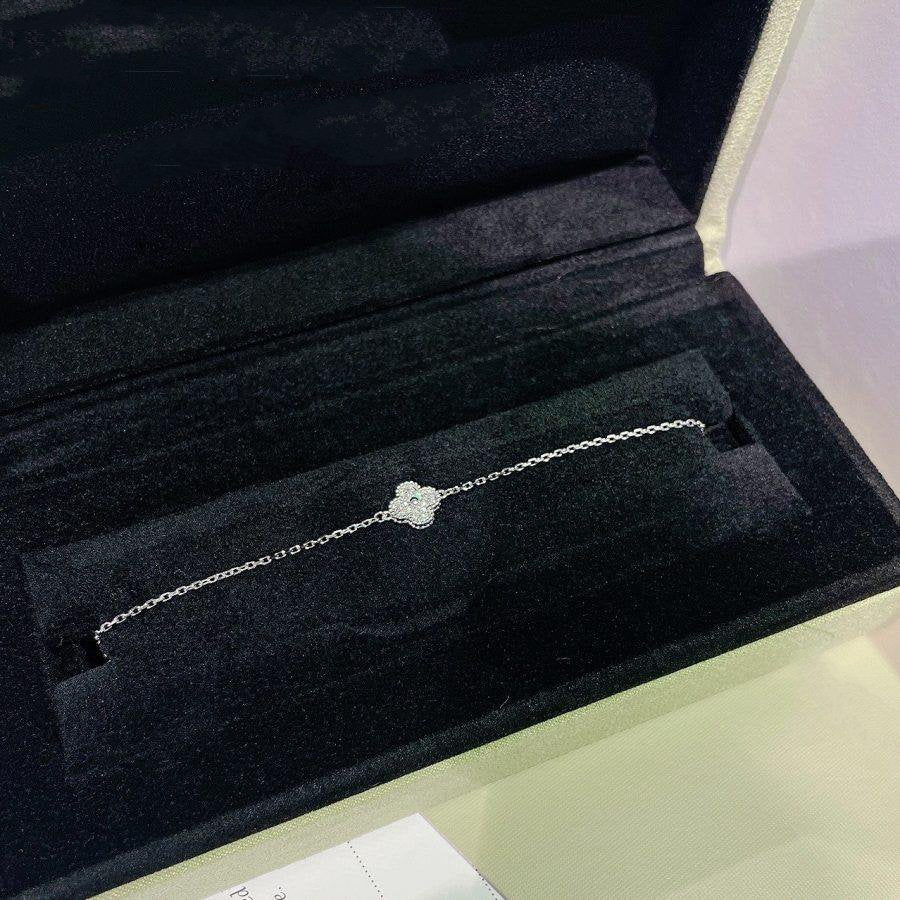 [NOBLE AURA]CLOVER  SINGLE FLOWER BRACELET SILVER