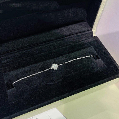 [NOBLE AURA]CLOVER  SINGLE FLOWER BRACELET SILVER