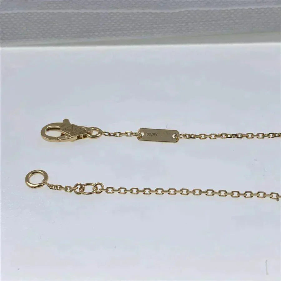 [NOBLE AURA]CLOVER  CARNELIAN SINGLE FLOWER BRACELET