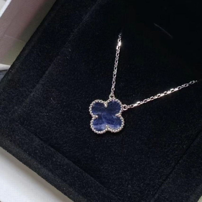 [NOBLE AURA]CLOVER 15MM PIETERSITE NECKLACE SILVER