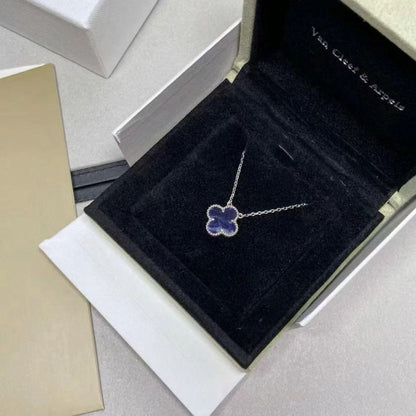 [NOBLE AURA]CLOVER 15MM PIETERSITE NECKLACE SILVER