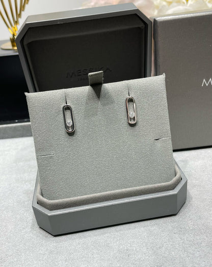 [NOBLE AURA]MOVE UNO SMALL 1 DIAMOND EARRINGS
