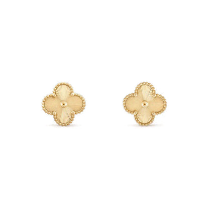 [NOBLE AURA]CLOVER MEDIUM 1 MOTIFS LASER EARRINGS
