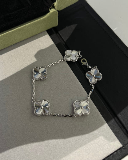 [NOBLE AURA]CLOVER SILVER 5 MOTIFS BRACELET